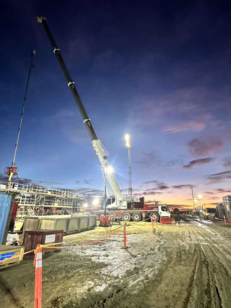 Cinch crane equipment on a work site